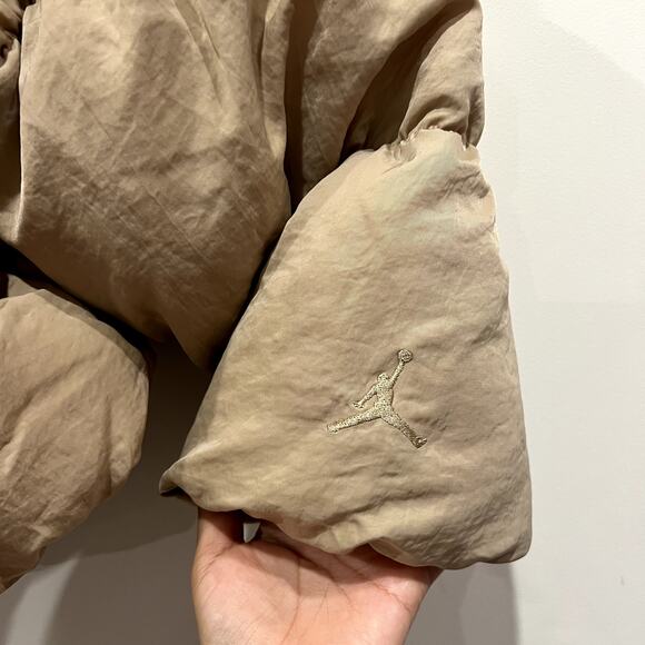 NIKE Air Jordan Water Repellent Nylon Puffer Jacket Puffer Jacket Size L - Picture 7 of 11